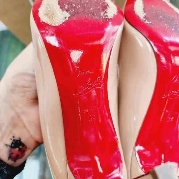 Christian Louboutin Pigalle 85mm Pumps - Picture 10 of 13